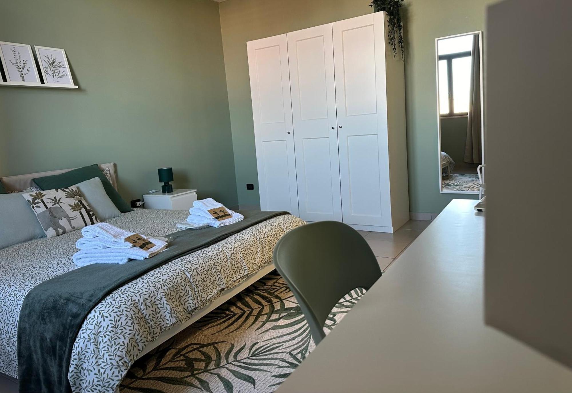 Botanical Suite Bari Exteriör bild